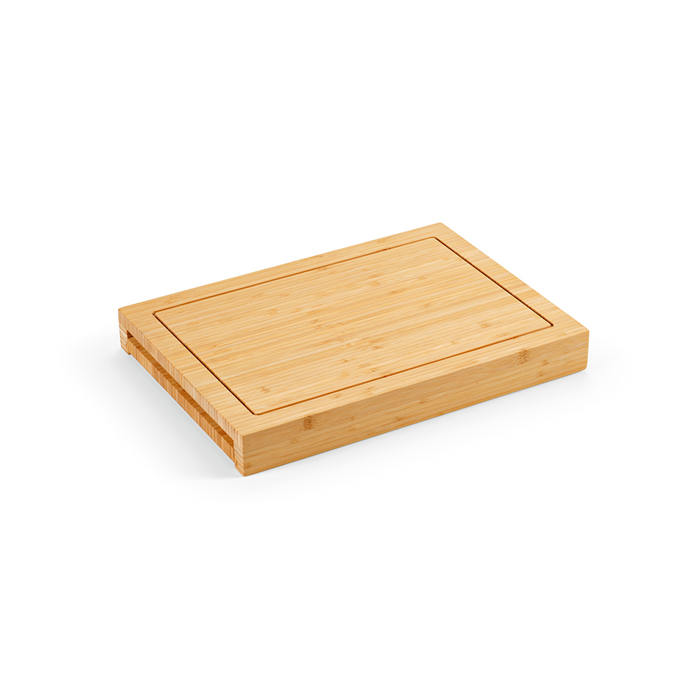 Brancusi Board Bamboo With Kitchen Knives